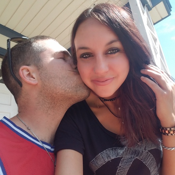 Meet your Posher, Gracie - Picture 5 of 7